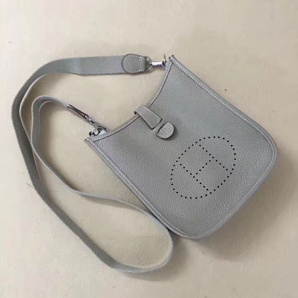 Evelyne mini bag Hermès Silver in Plastic - 36087796